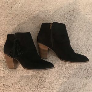 American Eagle Black Fringe Ankle Booties size 11